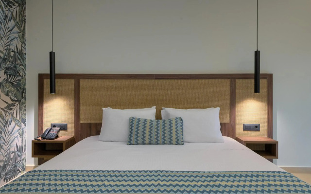 Oceanis Park Hotel