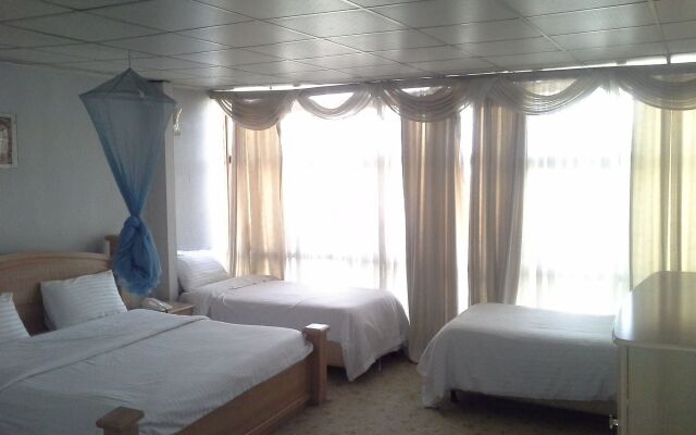 Crown Hotel