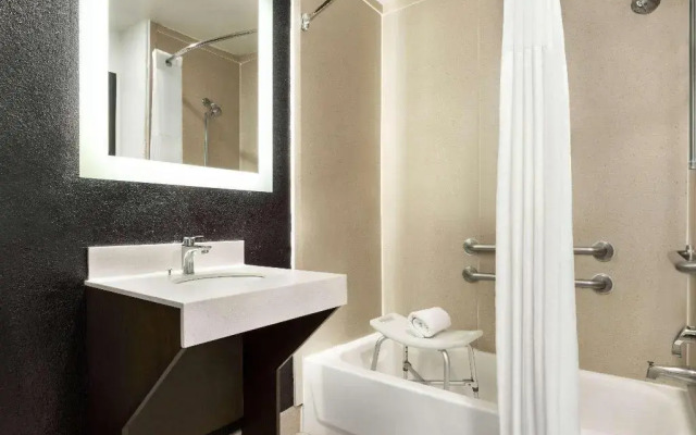 La Quinta Inn And Suites Hesperia Victorville