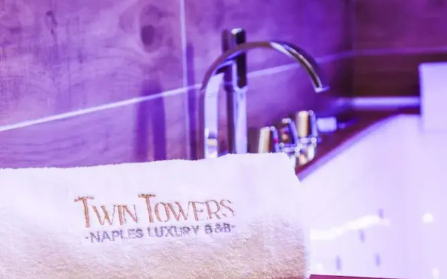 Twin Towers Naples Luxury