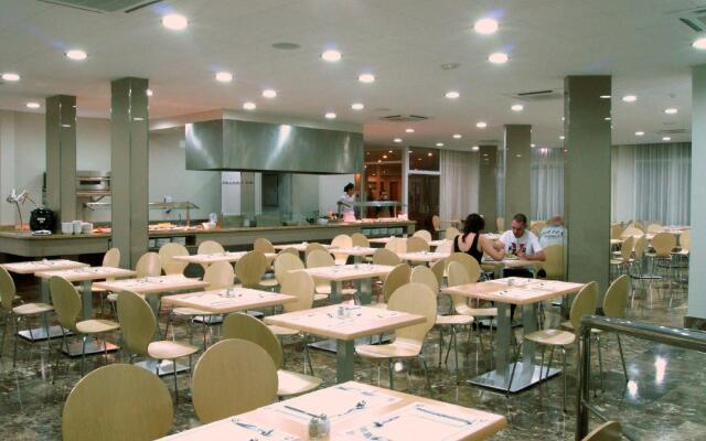 Playaolid Suites & Apartments