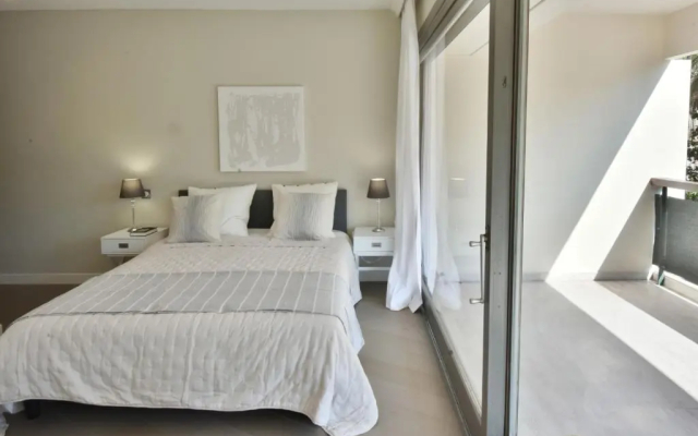 NEW 2 bedrooms 15 minutes to Palais des Festivals and beaches! - Apartment in Cannes - Photo 4