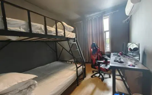 Zhoukou Xiujin Hotel