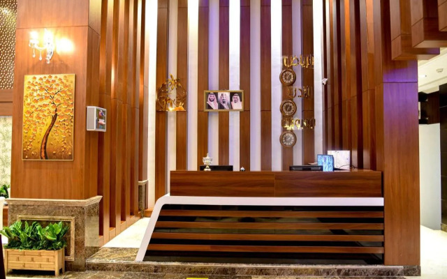 laylaty (Hamra Branch)