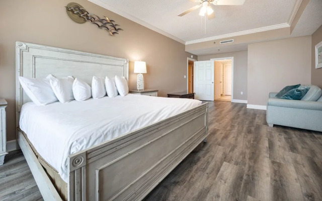 Phoenix Ix 805 3 Bedroom Condo