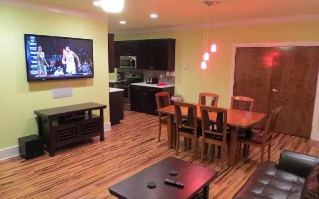 York Street Vacation Condos