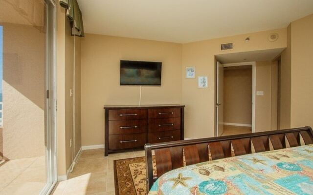 Som 701 - Somerset 3 Bedroom Condo by Redawning