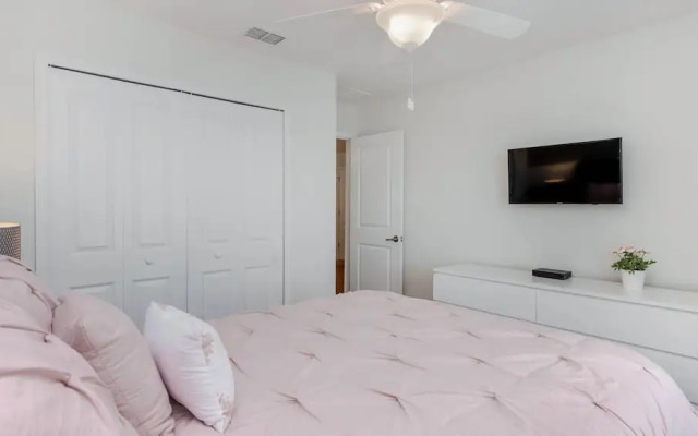 4741 Kings Castle Circle