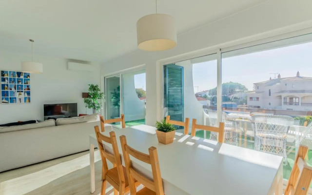 Apartment Julio Pomar, swimming pool
