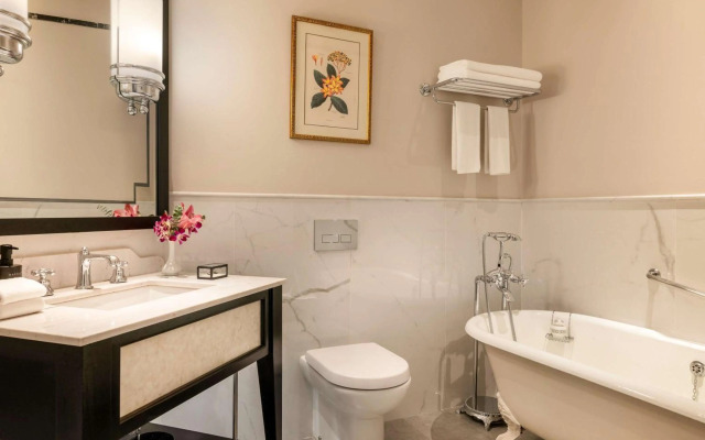 Raffles Grand Hotel d'Angkor