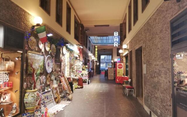 Ponte Vecchio - Guicciardini n. 10