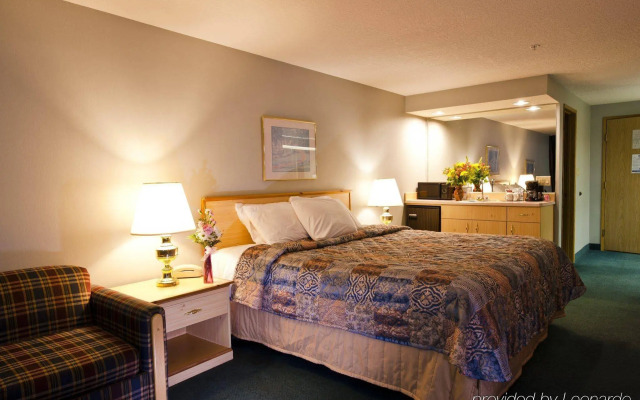 Yosemite Southgate Hotel & Suites