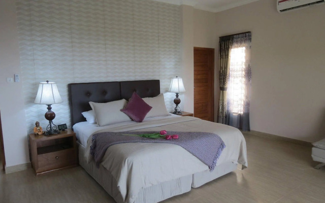 Rumah Bali Santai
