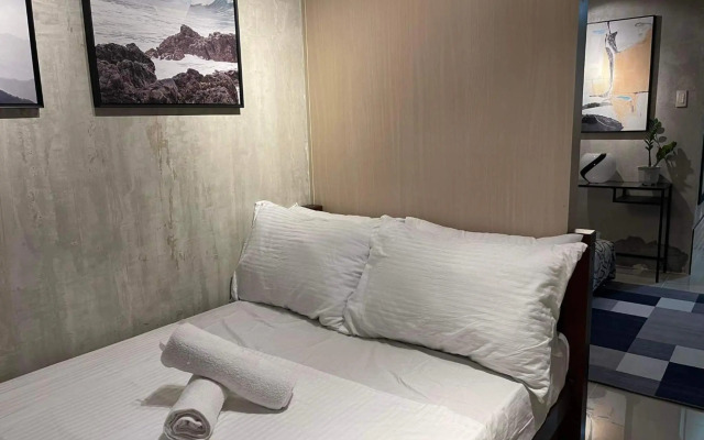 Sea Residences MOA Arena, SMX 1BR free wifi & Netflix