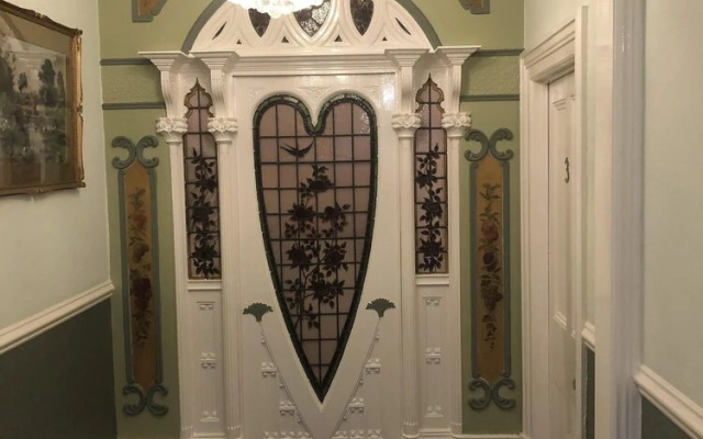 Fox lodge