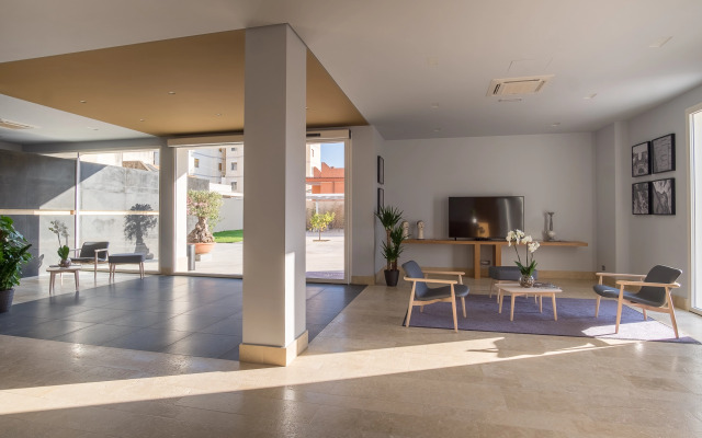 Netum Hotel