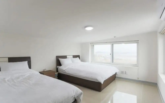 Daebudo (Yeongheungdo) Gold Pension