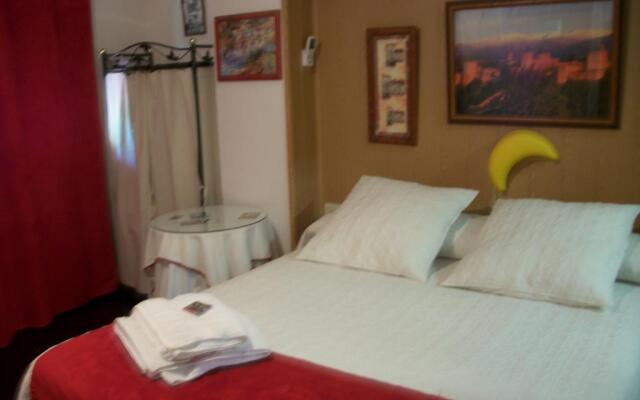 Hostal Moni Albayzin