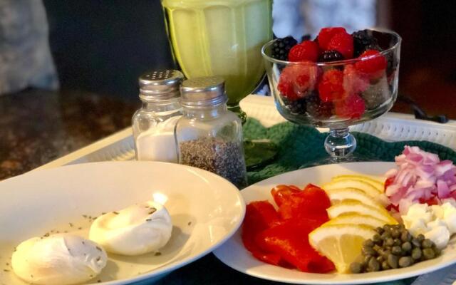 The Old Liberty Schoolhouse B&B