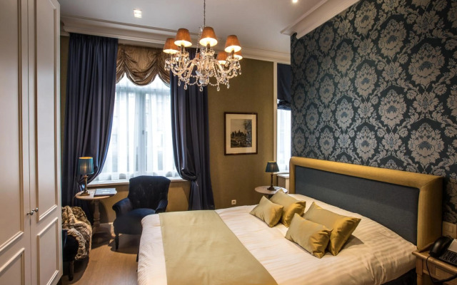 Hotel de Castillion