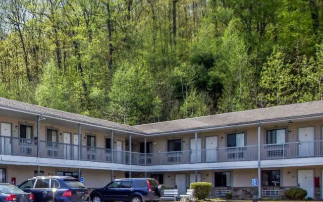 Quality Inn & Suites Torrington