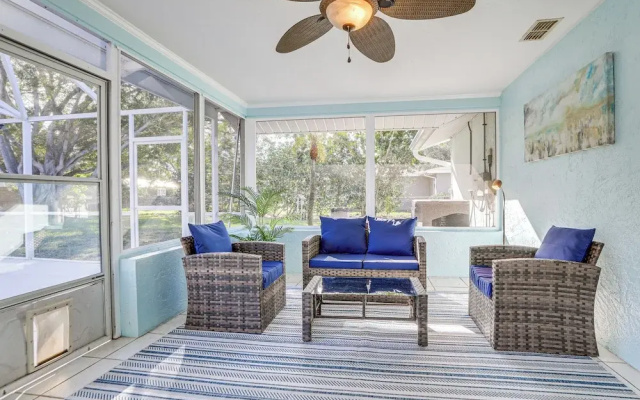 Pet-friendly Home w/ Heated Pool in Bradenton