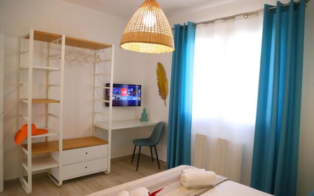 Golden Holiday 2 Ville con piscine indipendenti e separate