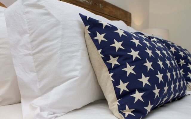 Long Story Guest House