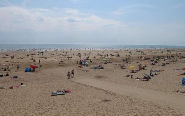 Property With 3 Bedrooms in Saint-jean-de-monts, With Pool Access, Fur