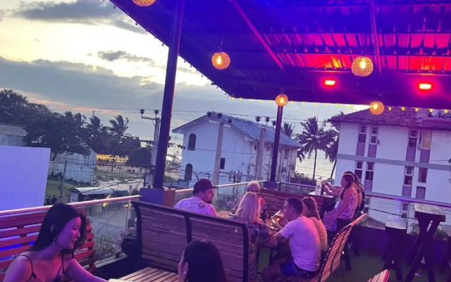 Beach Corridor Hotel & Spa with Free Airport Shuttle