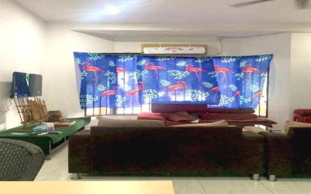 OYO Home 90966 Family Homestay ( Botani Ipoh)