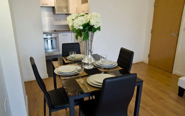 Icon Becket Apartment