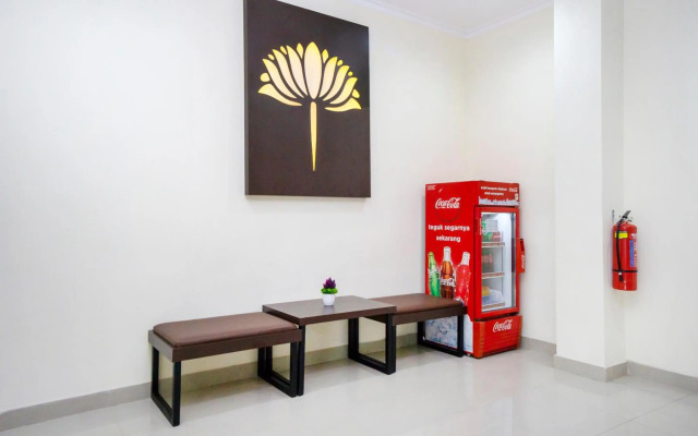 Super OYO Collection O 1626 Alena Residence