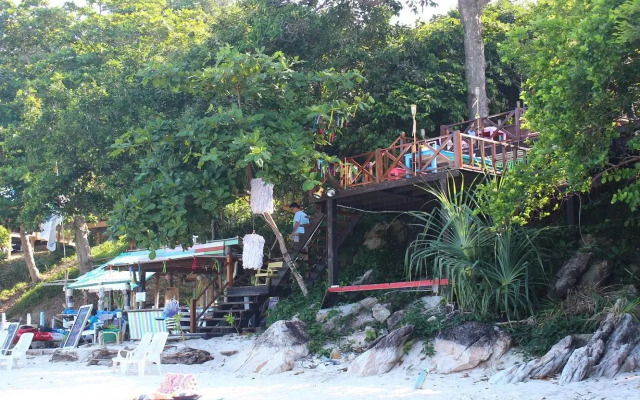 Phuritra Sabai Resort