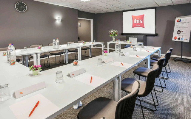 ibis Charleroi Airport Brussels South
