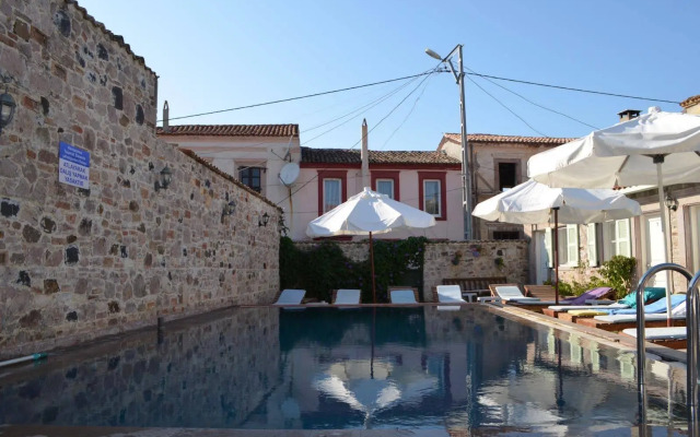 Cunda Poseidon Hotel