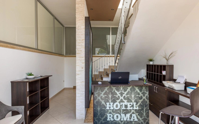 Hotel Roma by BarbarHouse