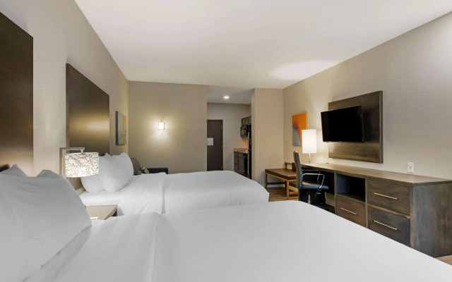 MainStay Suites Cincinnati University - Uptown