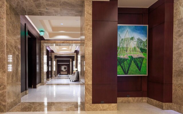 Crimson Hotel Filinvest City Manila