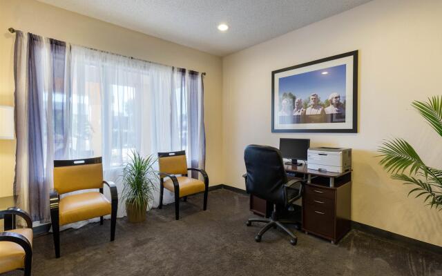 Quality Inn & Suites West Chase