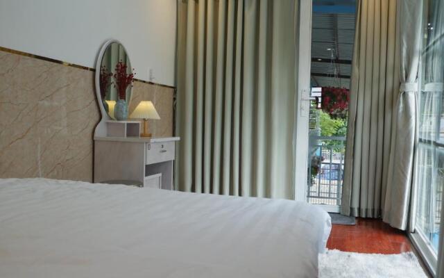 Tina Homestay