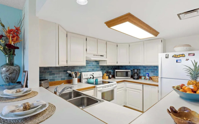 Plumeria Hale Enjoy On-site Amenities Galore!