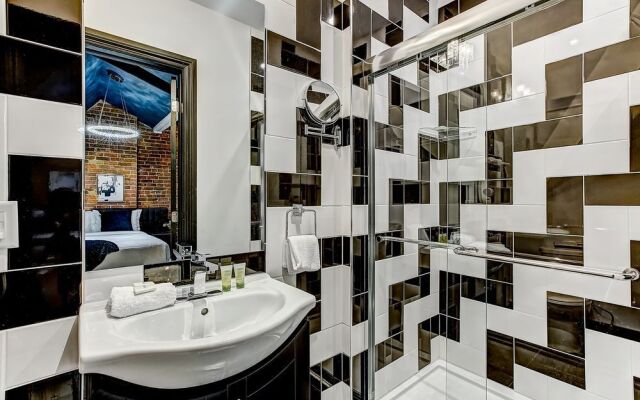 Bouticroom Studios Museums Premiumstays