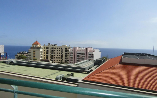 Oliveira's Atlantic View - 2 bed apt Sleeps 6