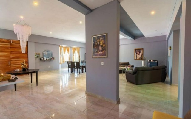 Oasis House B&B Cancun