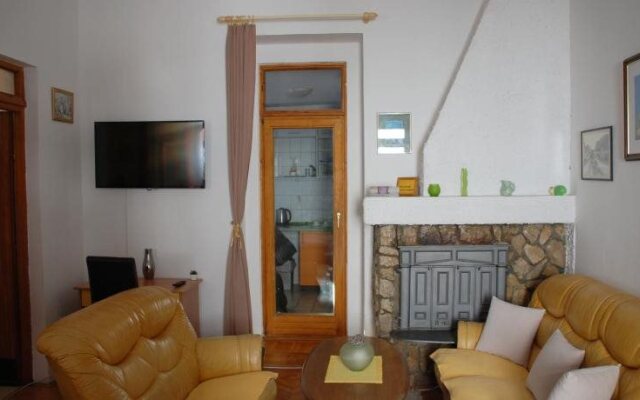 Lamie Guesthouse