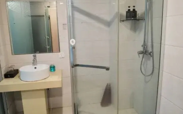 Ruihe Hotel in Lucheng City