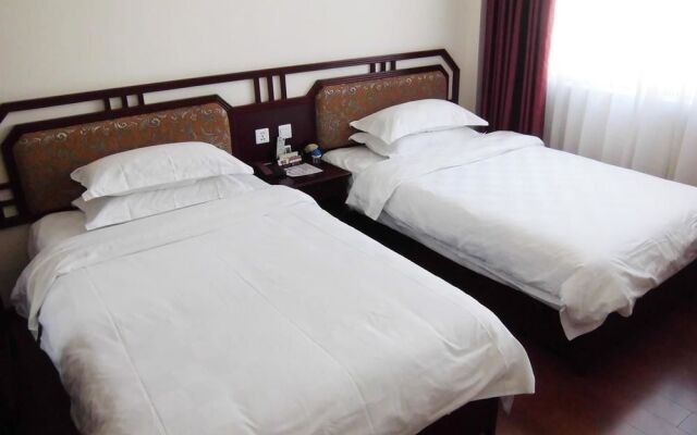 Yifeicui Villa Hotel - Tengchong