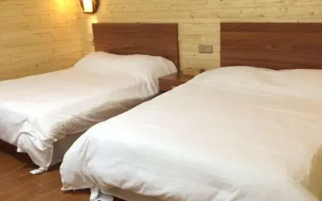 Fengqing Hostel Luofu Mountain