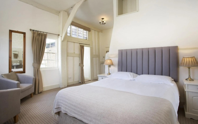 The George Hotel